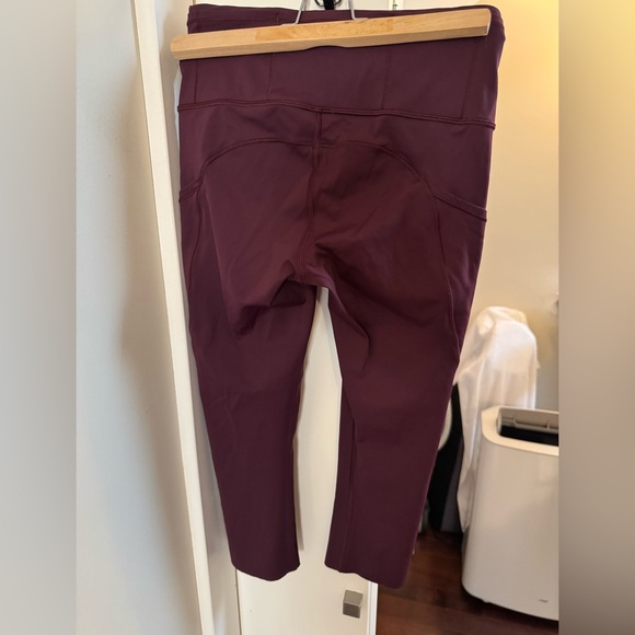 LULULEMON EUC SIZE 4 FAST & FREE CROP II/ Dark adobe - Picture 4 of 11